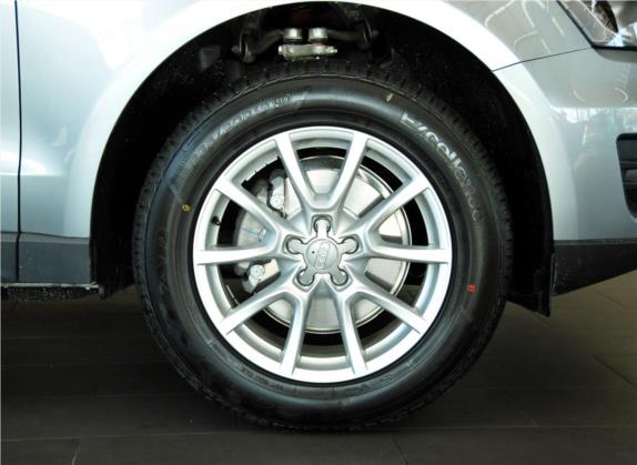 奥迪Q5 2012款 2.0TFSI 舒适型 其他细节类   前轮