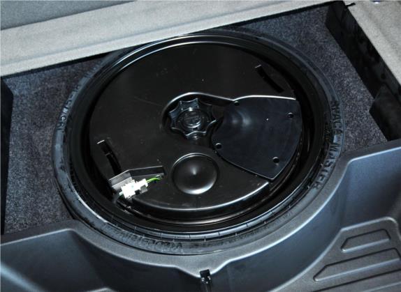 奥迪Q5 2012款 2.0TFSI 舒适型 其他细节类   备胎