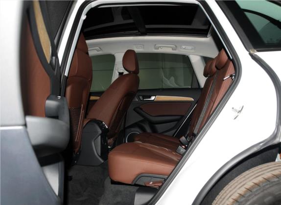 奥迪Q5 2013款 40 TFSI 豪华型 车厢座椅   后排空间
