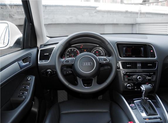 奥迪Q5 2015款 40 TFSI 技术型 中控类   驾驶位