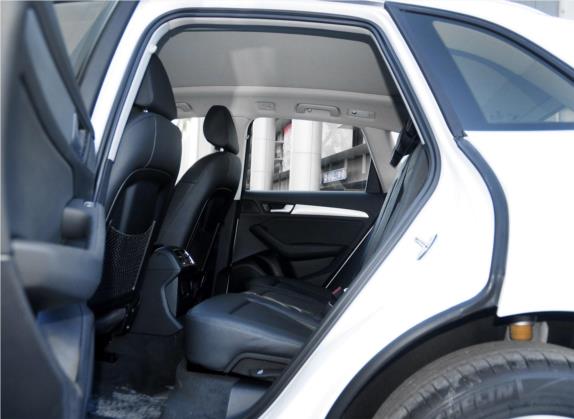 奥迪Q5 2015款 40 TFSI 技术型 车厢座椅   后排空间