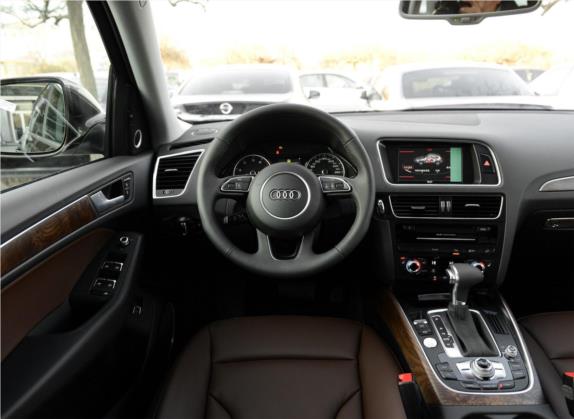 奥迪Q5 2015款 40 TFSI 舒适型 中控类   驾驶位