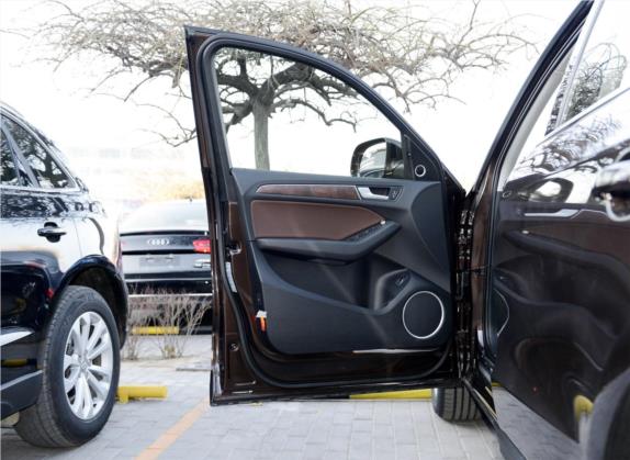 奥迪Q5 2015款 40 TFSI 舒适型 车厢座椅   前门板
