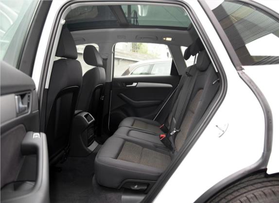 奥迪Q5 2016款 40 TFSI 进取型 车厢座椅   后排空间