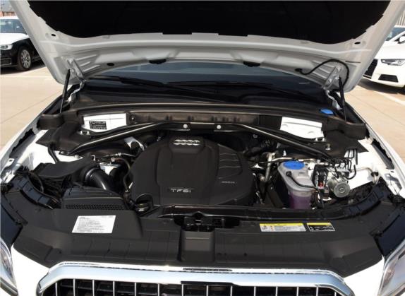 奥迪Q5 2017款 40 TFSI 舒适型 其他细节类   发动机舱