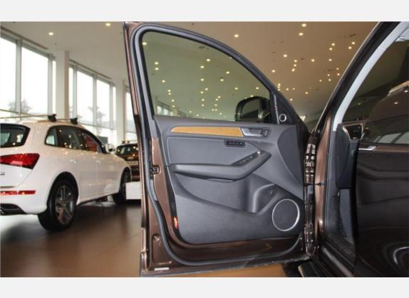 奥迪Q5 2017款 40 TFSI 豪华型 车厢座椅   前门板