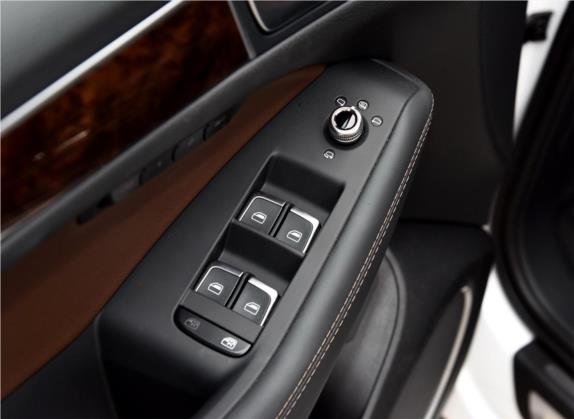 奥迪Q5 2017款 Plus 40 TFSI 豪华型 车厢座椅   门窗控制