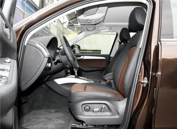 奥迪Q5 2018款 典藏版 40 TFSI 进取型 车厢座椅   前排空间
