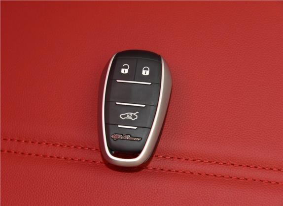 Giulia 2017款 2.0T 280HP 豪华版 其他细节类   钥匙