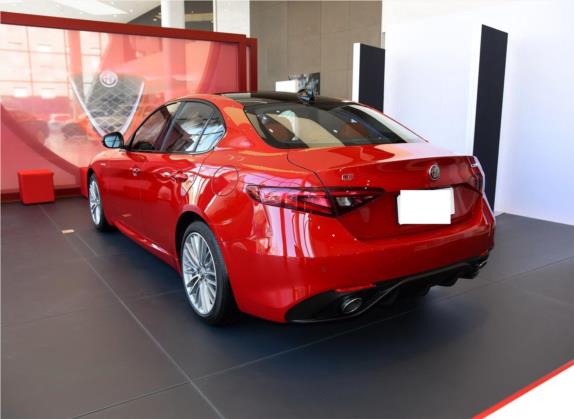 Giulia 2017款 2.0T 280HP 豪华运动版 外观   斜后