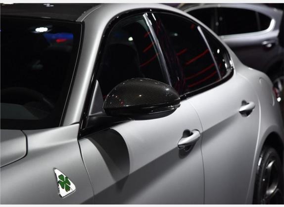 Giulia 2019款 2.9T 510HP NRING纽博格林限量版 外观细节类   外后视镜