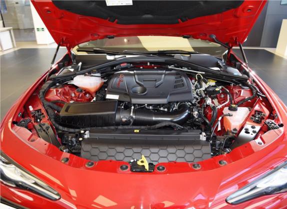 Giulia 2019款 2.0T 280HP 豪华版 其他细节类   发动机舱