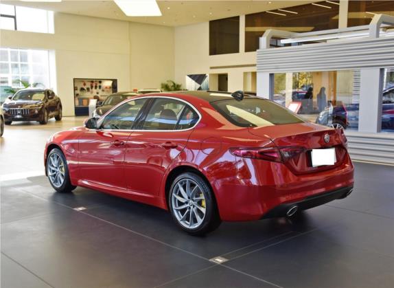 Giulia 2019款 2.0T 280HP 豪华版 外观   斜后