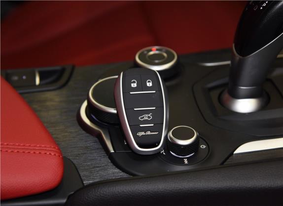 Giulia 2019款 2.0T 280HP Black Package黑标限量版 其他细节类   钥匙