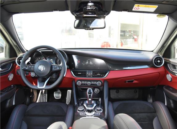Giulia 2021款 2.0T 280HP Veloce Ti 竞速版 中控类   中控全图