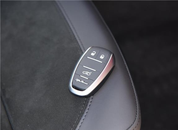 Giulia 2021款 2.0T 280HP Veloce Ti 竞速版 其他细节类   钥匙