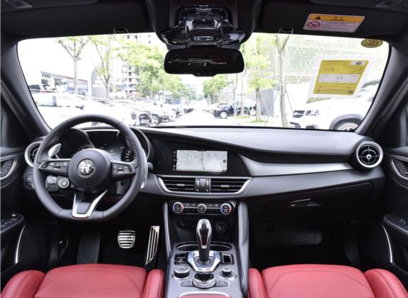 Giulia 2022款 2.0T 280HP Veloce 赛道版 中控类   中控全图