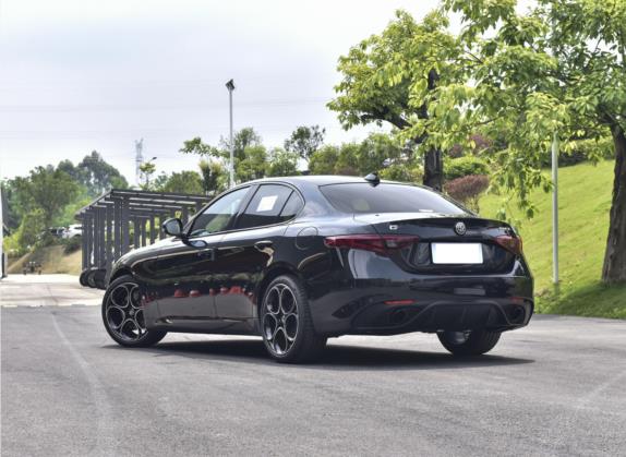 Giulia 2022款 2.0T 280HP Veloce 赛道版 外观   斜后