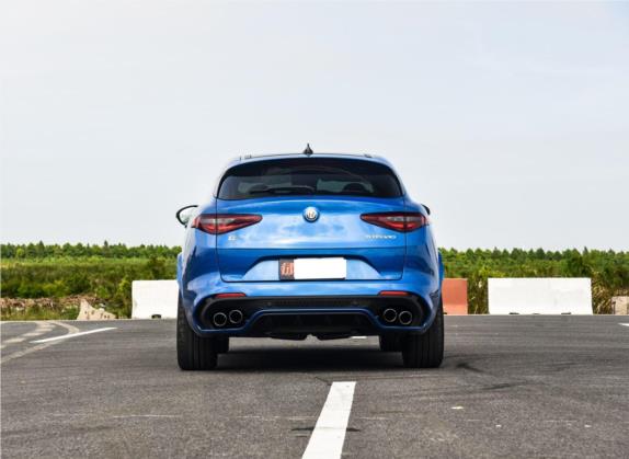 Stelvio斯坦维 2018款 2.9T 510HP 四叶草版 外观   正后