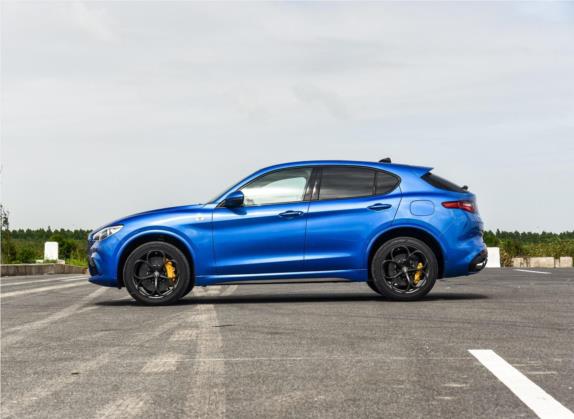Stelvio斯坦维 2018款 2.9T 510HP 四叶草版 外观   正侧