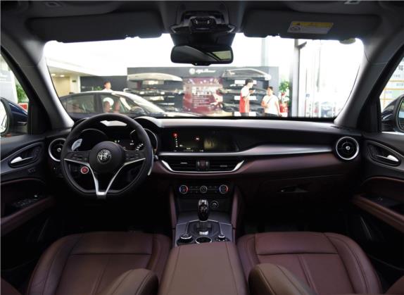 Stelvio斯坦维 2019款 2.0T 280HP 豪华版 中控类   中控全图