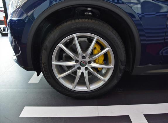 Stelvio斯坦维 2019款 2.0T 280HP 豪华版 其他细节类   前轮