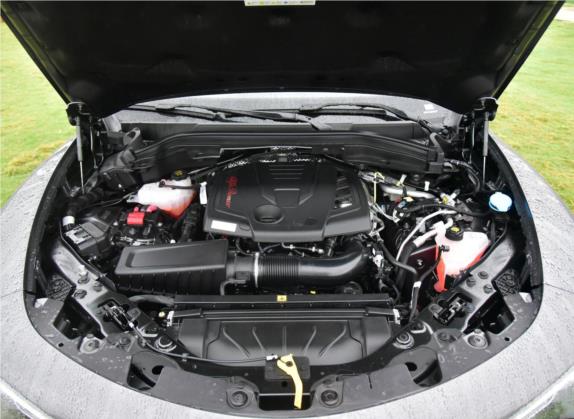 Stelvio斯坦维 2022款 2.0T 280HP Ti驾控版 其他细节类   发动机舱