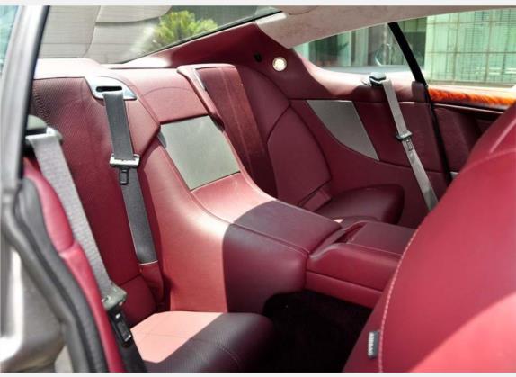阿斯顿·马丁DB9 2007款 6.0L Touchtronic Coupe 车厢座椅   后排空间