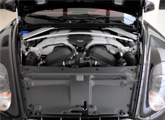 阿斯顿·马丁DB9 2011款 6.0L Touchtronic Coupe 其他细节类   发动机舱