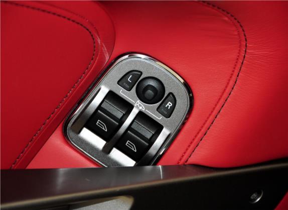 阿斯顿·马丁DB9 2011款 6.0L Touchtronic Coupe 车厢座椅   门窗控制