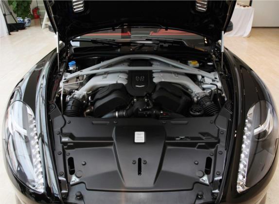 阿斯顿·马丁DB9 2013款 6.0L Coupe 其他细节类   发动机舱