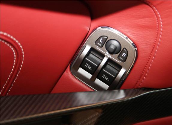 阿斯顿·马丁DB9 2013款 6.0L Coupe 车厢座椅   门窗控制