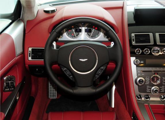 阿斯顿·马丁DB9 2014款 6.0L Volante百年纪念版 中控类   驾驶位