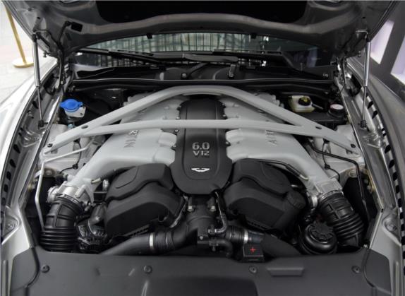 阿斯顿·马丁DB9 2016款 6.0L GT邦德限量版 其他细节类   发动机舱
