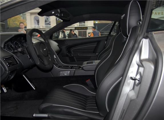 阿斯顿·马丁DB9 2016款 6.0L GT邦德限量版 车厢座椅   前排空间