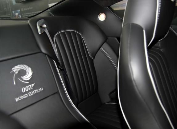 阿斯顿·马丁DB9 2016款 6.0L GT邦德限量版 车厢座椅   后排空间
