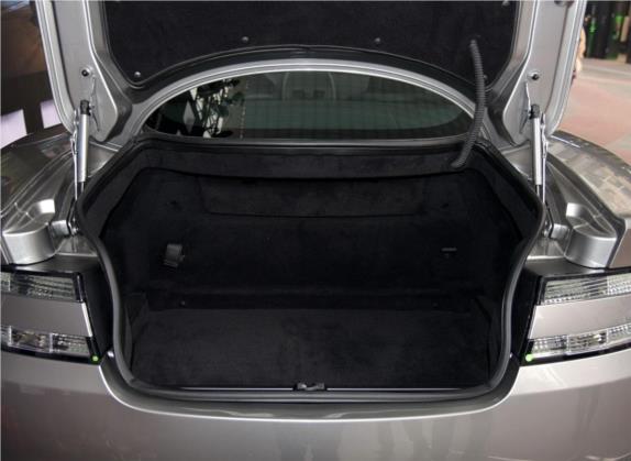 阿斯顿·马丁DB9 2016款 6.0L GT邦德限量版 车厢座椅   后备厢