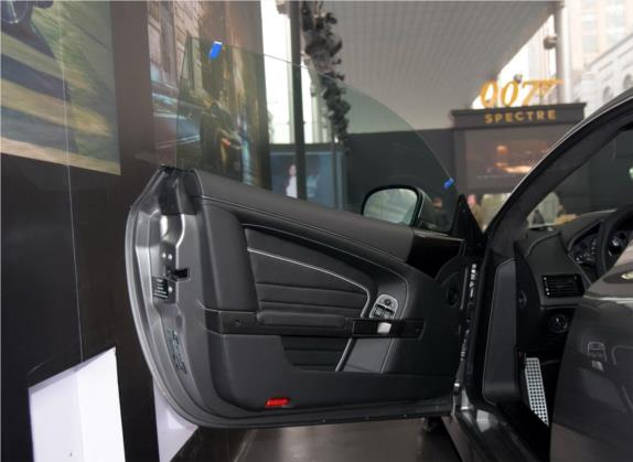 阿斯顿·马丁DB9 2016款 6.0L GT邦德限量版 车厢座椅   前门板