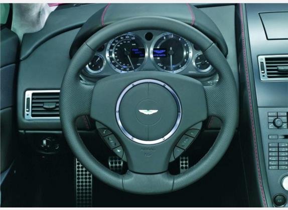 V8 Vantage 2007款 4.3 Manual Roadster 中控类   驾驶位