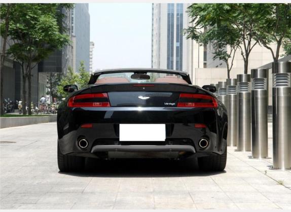 V8 Vantage 2008款 4.7 Sportshift Roadster 外观   正后