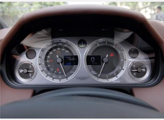 V8 Vantage 2008款 4.7 Sportshift Roadster 中控类   仪表盘