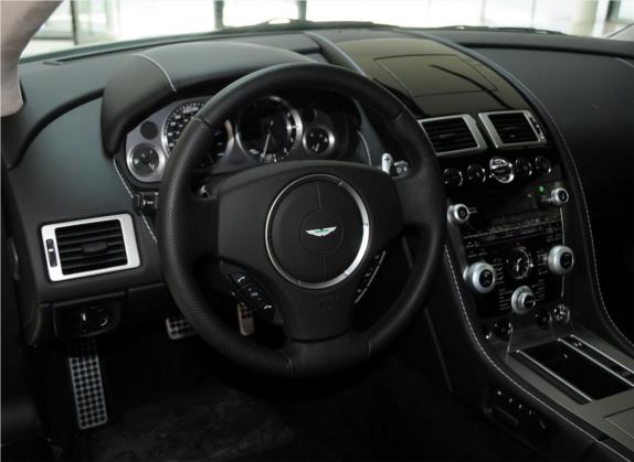 V8 Vantage 2011款 4.7L Sportshift Coupe 中控类   驾驶位