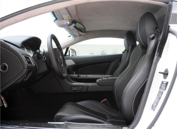 V8 Vantage 2011款 4.7L Sportshift Coupe 车厢座椅   前排空间