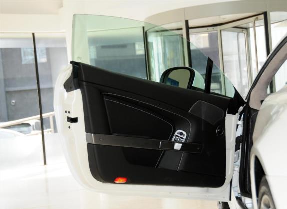 V8 Vantage 2011款 4.7L Sportshift Coupe 车厢座椅   前门板