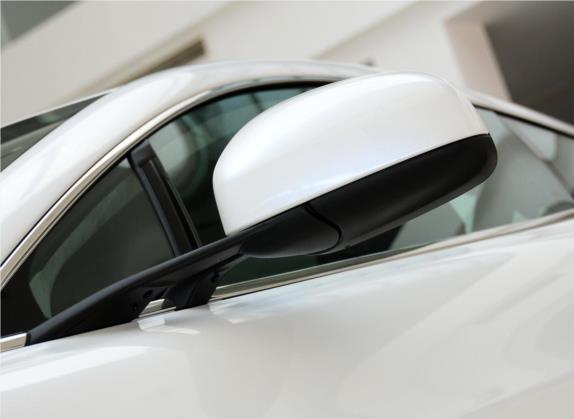 V8 Vantage 2011款 4.7L Sportshift Coupe 外观细节类   外后视镜