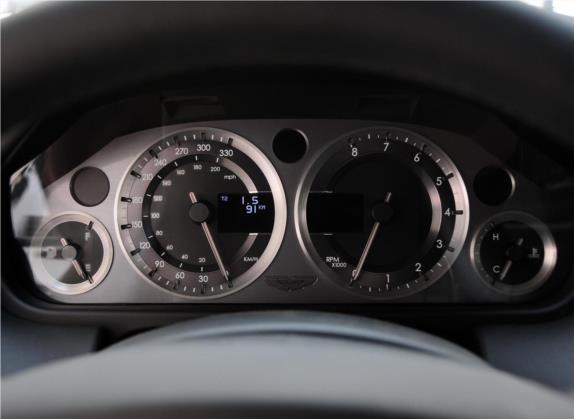V8 Vantage 2011款 4.7L Sportshift Coupe 中控类   仪表盘