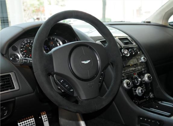 V8 Vantage 2012款 4.7L S Coupe 中控类   驾驶位