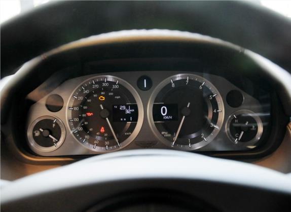 V8 Vantage 2012款 4.7L S Coupe 中控类   仪表盘