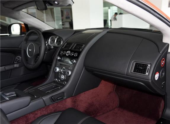 V8 Vantage 2015款 4.7L Coupe 中控类   中控全图