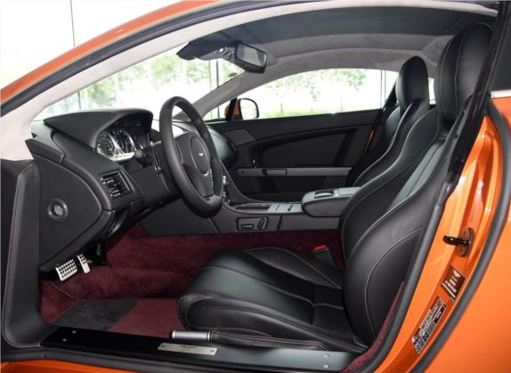 V8 Vantage 2015款 4.7L Coupe 车厢座椅   前排空间